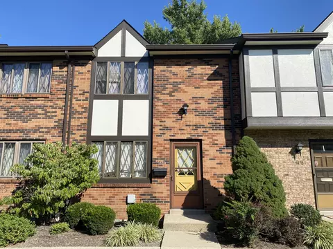 9468 Haddington, Cincinnati, OH 45251