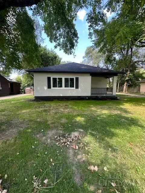 352 Thompson St, Morrow, OH 45152 photo 2