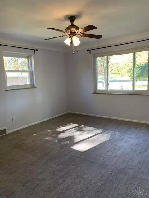 2160 Compton, Cincinnati, OH 45231 photo 16