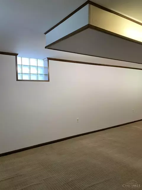 2160 Compton, Cincinnati, OH 45231 photo 25