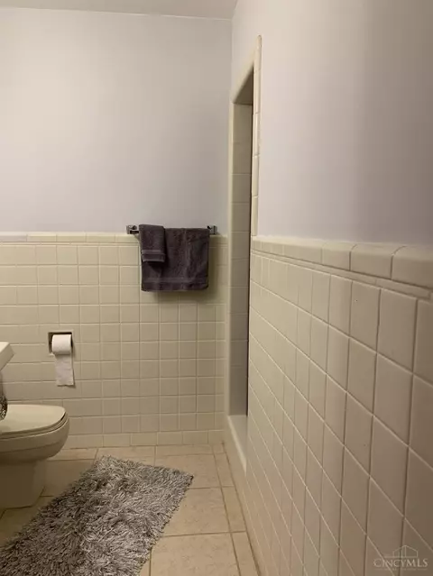 2160 Compton, Cincinnati, OH 45231 photo 11