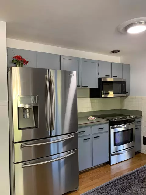 2160 Compton, Cincinnati, OH 45231 photo 6