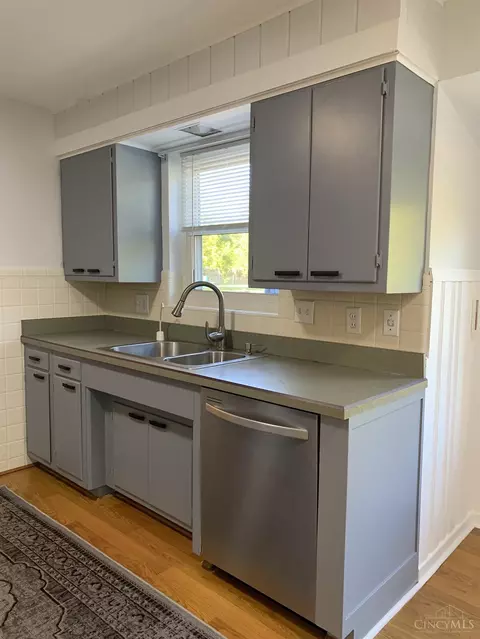 2160 Compton, Cincinnati, OH 45231 photo 7