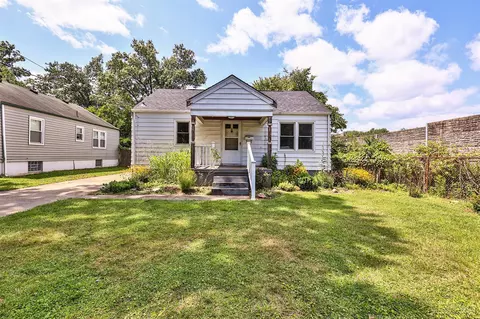 6949 Mar Bev, North College Hill, OH 45239