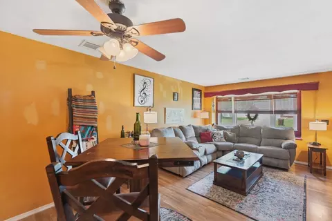 277 Nelson, Cincinnati, OH 45246 photo 8
