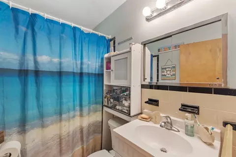277 Nelson, Cincinnati, OH 45246 photo 18