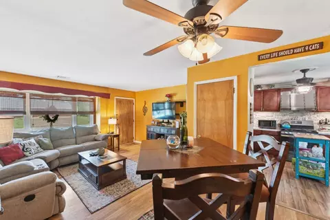 277 Nelson, Cincinnati, OH 45246 photo 7