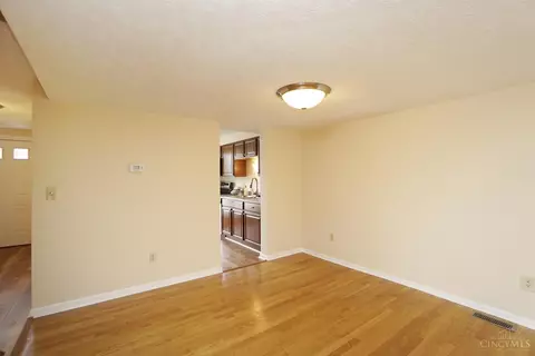 8053 Hetz, Cincinnati, OH 45242 photo 6