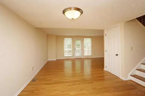 8053 Hetz, Cincinnati, OH 45242 photo 4