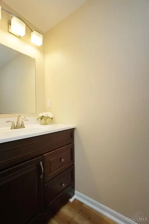 8053 Hetz, Cincinnati, OH 45242 photo 14