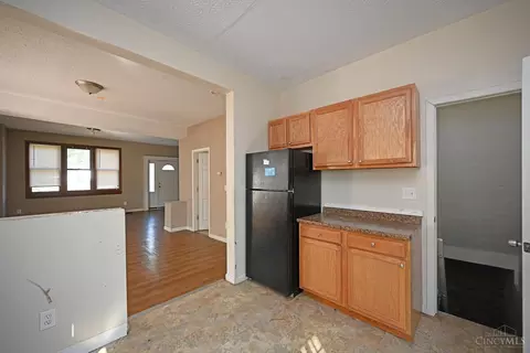 1048 Lockman, Cincinnati, OH 45238 photo 15