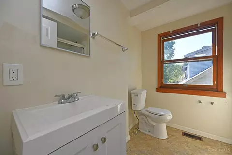 1048 Lockman, Cincinnati, OH 45238 photo 21