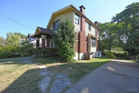 1048 Lockman, Cincinnati, OH 45238 photo 3