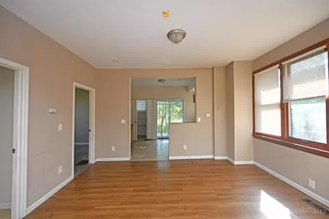1048 Lockman, Cincinnati, OH 45238 photo 10