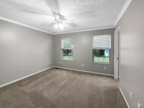 4582 Hallandale, Batavia, OH 45103