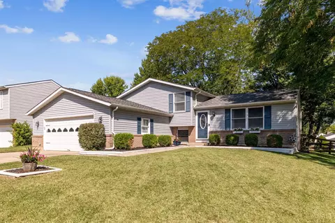 2750 Kimberly Dr, Maineville, OH 45039