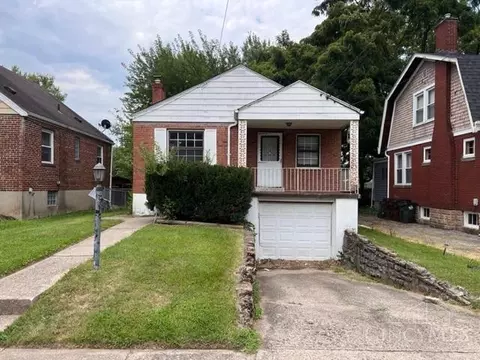 6029 Hammel Ave, Golf Manor, OH 45237 photo 2