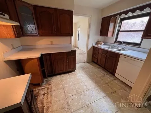 6029 Hammel Ave, Golf Manor, OH 45237 photo 8
