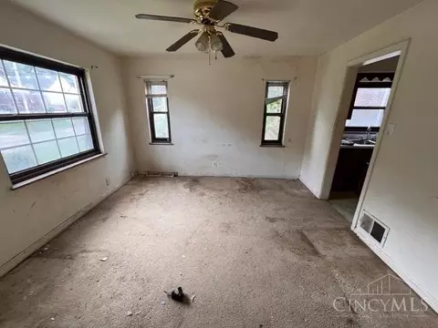 6029 Hammel Ave, Golf Manor, OH 45237 photo 5