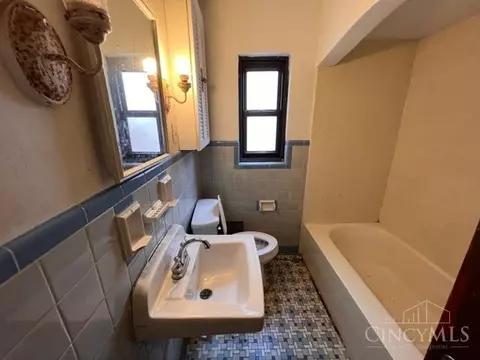 6029 Hammel Ave, Golf Manor, OH 45237 photo 9