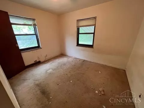 6029 Hammel Ave, Golf Manor, OH 45237 photo 12