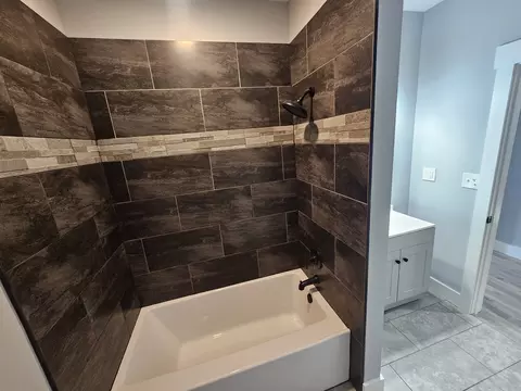 121 Baker, Cincinnati, OH 45217 photo 15