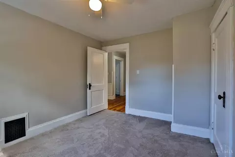 4122 Watterson St, Cincinnati, OH 45227 photo 26