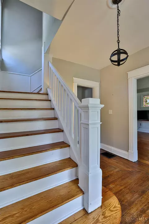 4122 Watterson St, Cincinnati, OH 45227 photo 19