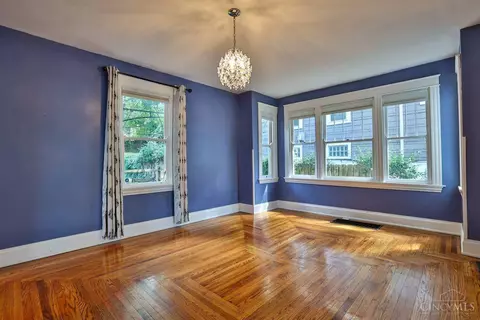 4122 Watterson St, Cincinnati, OH 45227 photo 6