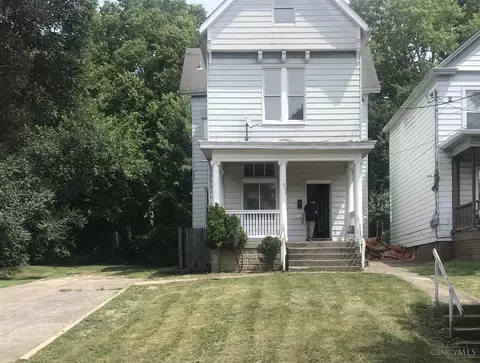 938 Fairbanks Ave, Cincinnati, OH 45205