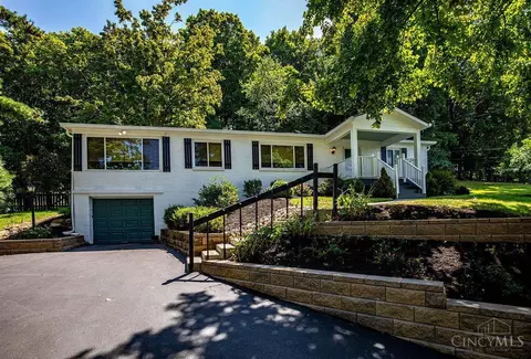 9638 Waxwing Dr, Blue Ash, OH 45241