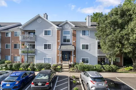 7390 Ridgepoint #11, Anderson Twp, OH 45230