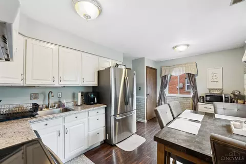 2308 Grant, Cincinnati, OH 45231 photo 11