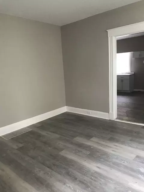 312 Central, Lockland, OH 45215 photo 3
