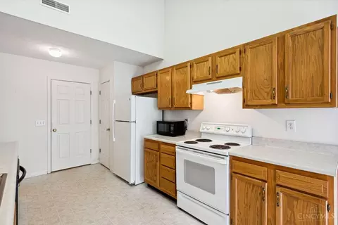 8438 Gettysburg, Hamilton Township, OH 45039 photo 8