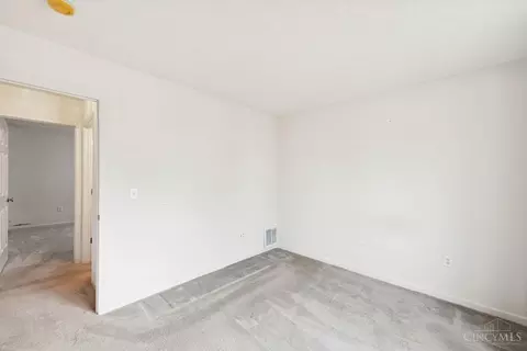 8438 Gettysburg, Hamilton Township, OH 45039 photo 16