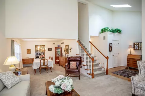 860 Bradbury, Cincinnati, OH 45245 photo 9
