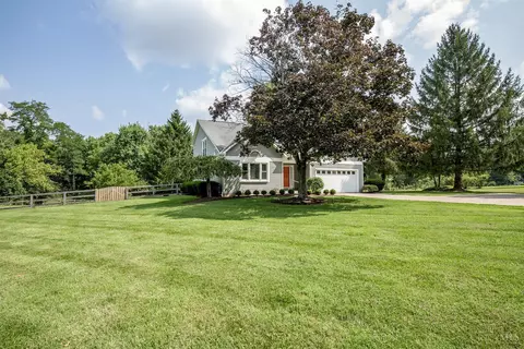 860 Bradbury, Cincinnati, OH 45245 photo 40