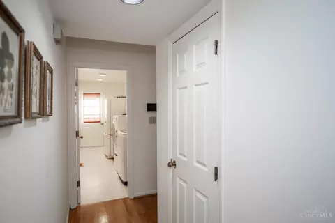 860 Bradbury, Cincinnati, OH 45245 photo 26