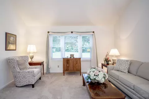 860 Bradbury, Cincinnati, OH 45245 photo 11
