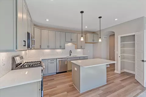 3092 Barnbougle Dr, Cincinnati, OH 45233 photo 9
