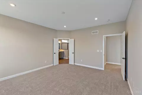 3092 Barnbougle Dr, Cincinnati, OH 45233 photo 18