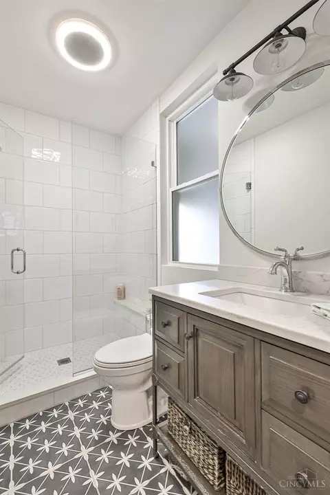 2811 Griffiths Ave, Cincinnati, OH 45208 photo 23