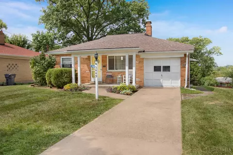3449 Camellia, Cheviot, OH 45211