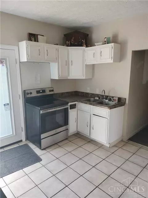 2604 Hoover, Dayton, OH 45402