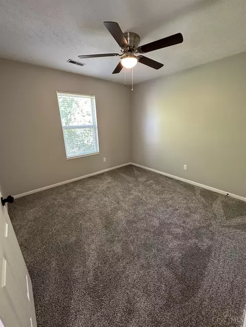 834 Wingate Dr, Cincinnati, OH 45245 photo 22