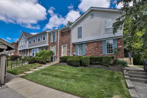 10826 Lakehurst, Cincinnati, OH 45242