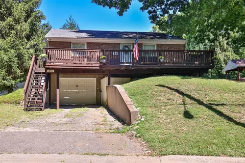 236 Cleves Ave, Cleves, OH 45002