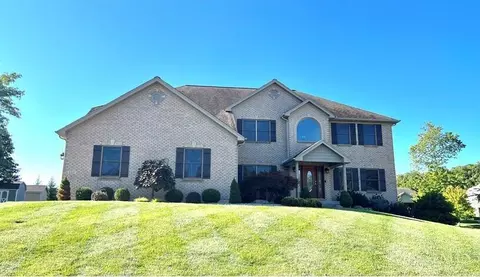 3201 Fox Run, Hamilton, OH 45013