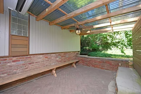 6088 Stirrup, Cincinnati, OH 45244 photo 5